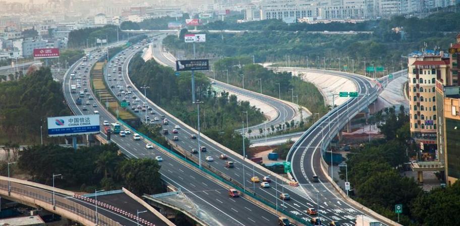 Guangzhou-Shenzhen expressway Hezhou interchange reconstruction project